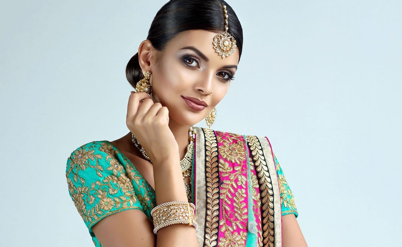 How to Buy a Patola Silk Dupatta with Confidence
